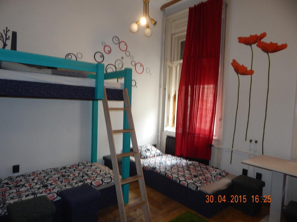 Violet Hostel Budapest Extérieur photo